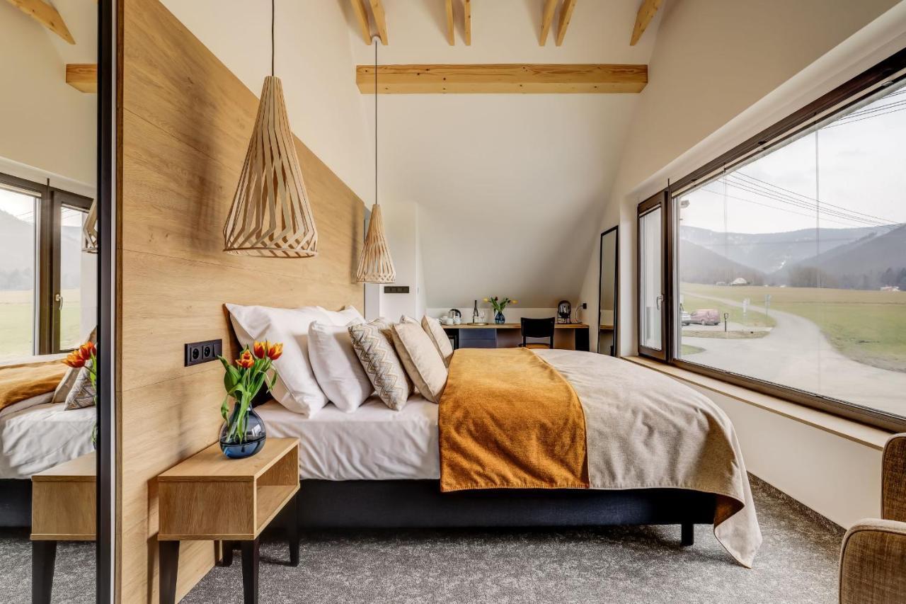 Hotel Maralak Kuncice pod Ondrejnikem Bagian luar foto