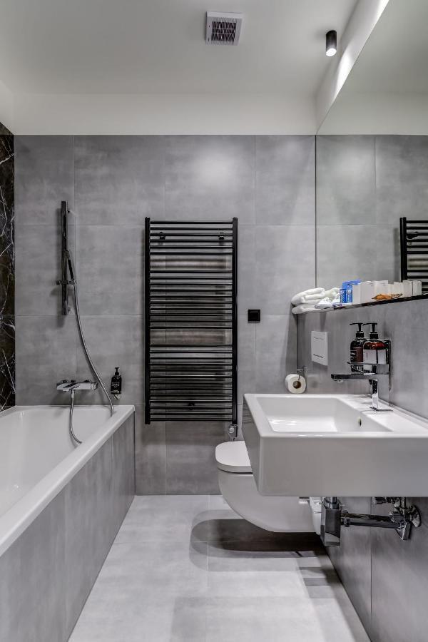 Hotel Maralak Kuncice pod Ondrejnikem Bagian luar foto