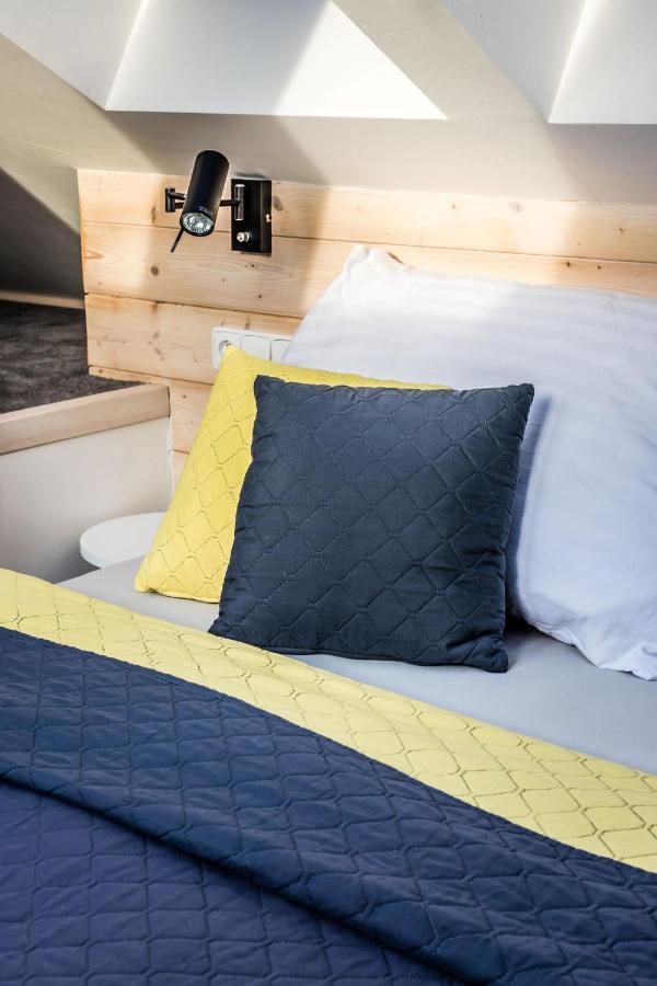 Hotel Maralak Kuncice pod Ondrejnikem Bagian luar foto